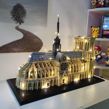 7380pcs+ Francúzsko Notre-Dame de Paris Stavebné Bloky, Svete Slávny Kostol Architektúry Micro Diamond Blokov Hračka Pre Dieťa Darček