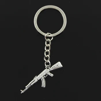 Keychain 44x15mm Stroj Zbraň, Útočná Puška ak-47, Prívesky DIY Mužov Šperky Auto Kľúč Reťazca Krúžok Držiak Suvenír Pre Darček