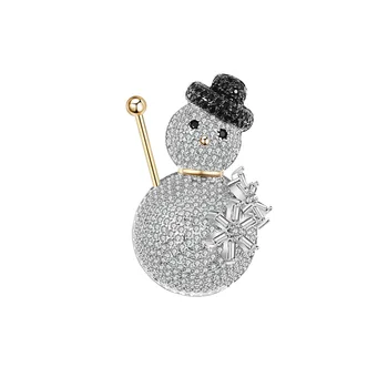Luxusné Drahokamu Brošňa pre Ženy Vianočný Stromček Santa Claus Snowflake Brošňa Pin Crystal Broche Šperky, Svadobné Odznak Dary