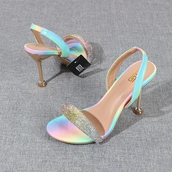 Veľkosť 42 Módne Vysokým Podpätkom Sandále 2022 V Lete Nový Crystal Linajkované Pás Otvorené Prst Zmiešané Farby Stiletto Ženy Sandále
