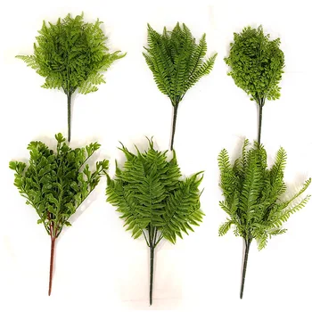 Viac Dizajn Umelých Plastických Evergreen Papradie Rastliny Hodváb Kvetinový Lístie Listy Trávy Kvet pre Domáce Kancelárie Stôl Dekorácie